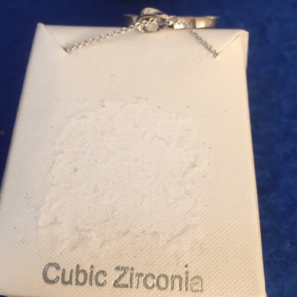New Fleur de Lis Necklace Sterling with CZ NIB - Picture 12 of 12